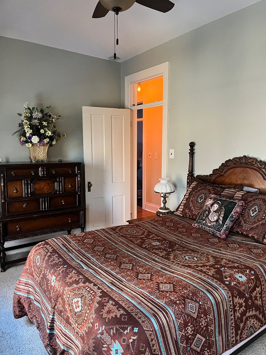 2nd Floor Bedroom