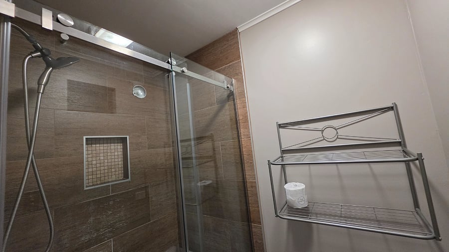 Furnished Finder property 391488_1 photo 4