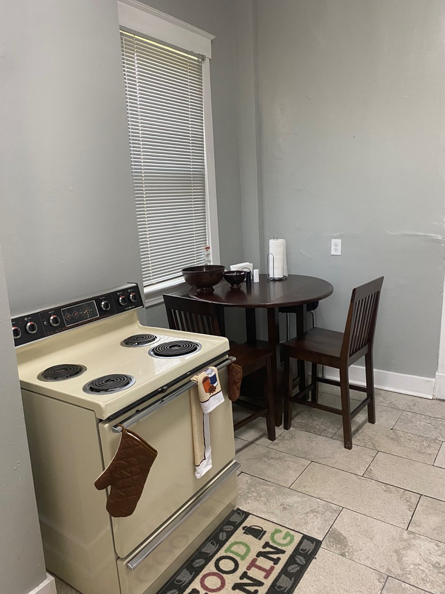 Furnished Finder property 391538_2 photo 10