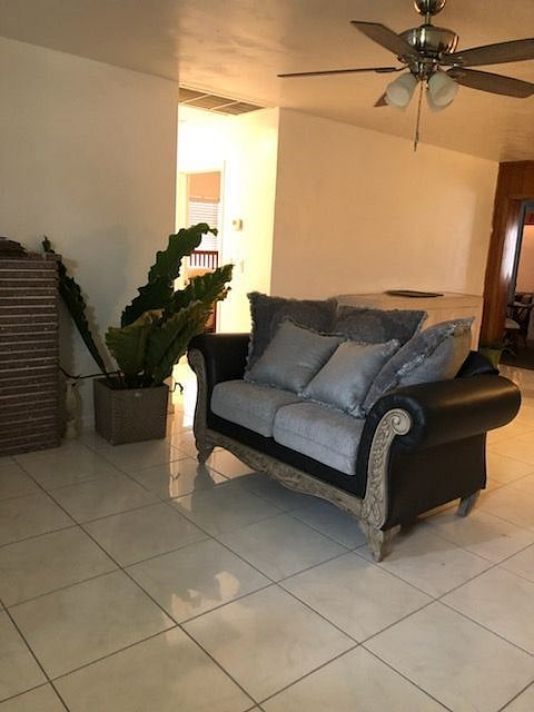 Furnished Finder property 391541_3 photo 20