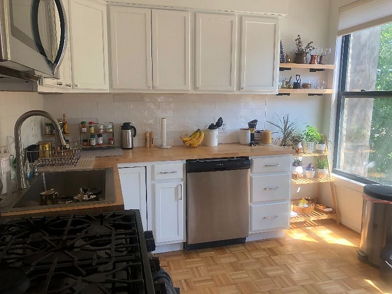Furnished Finder property 391544_1 photo 3