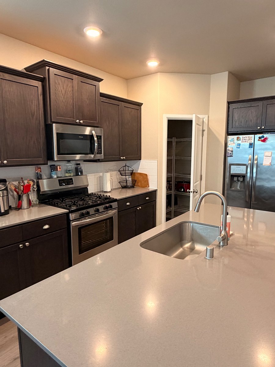 Furnished Finder property 391560_1 photo 9