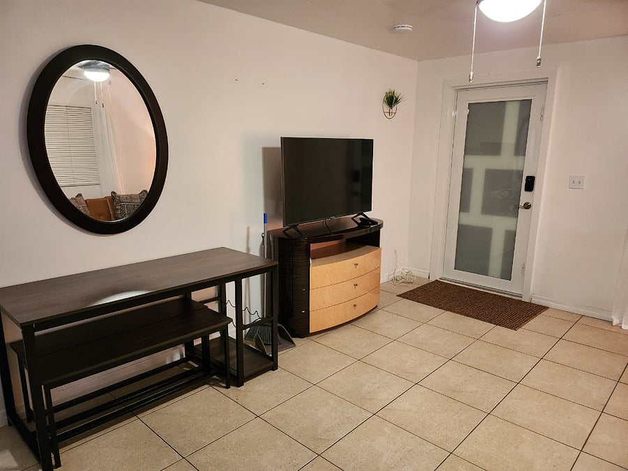 Furnished Finder property 391589_1 photo 11
