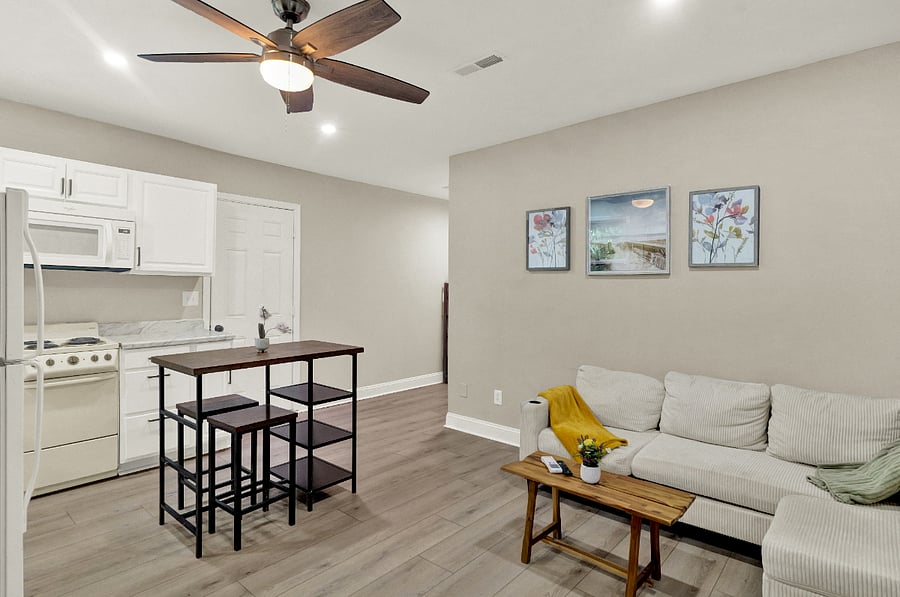 Furnished Finder property 391629_1 photo 3