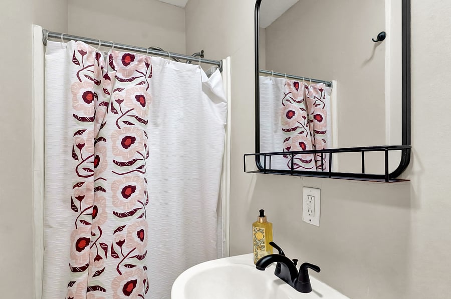 Furnished Finder property 391629_1 photo 13