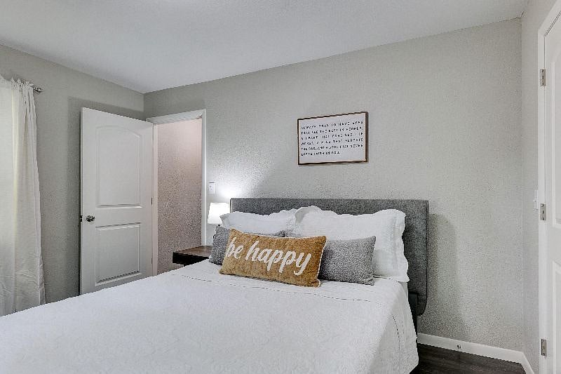 Furnished Finder property 391645_1 photo 20