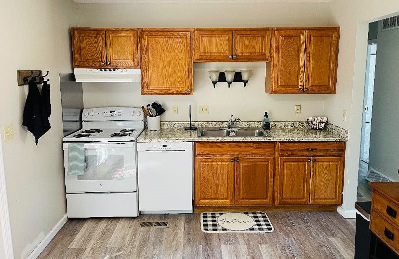 Furnished Finder property 391733_1 photo 4