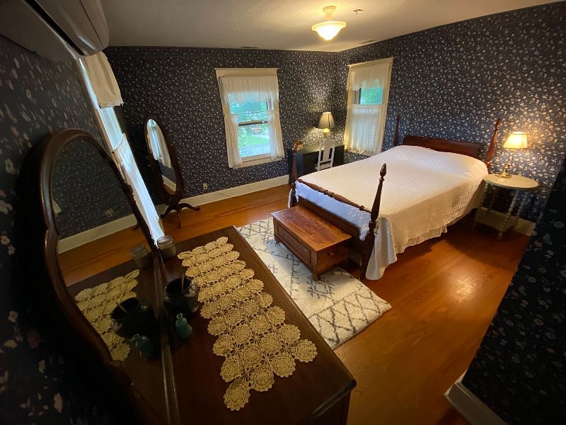 Furnished Finder property 391740_1 photo 1