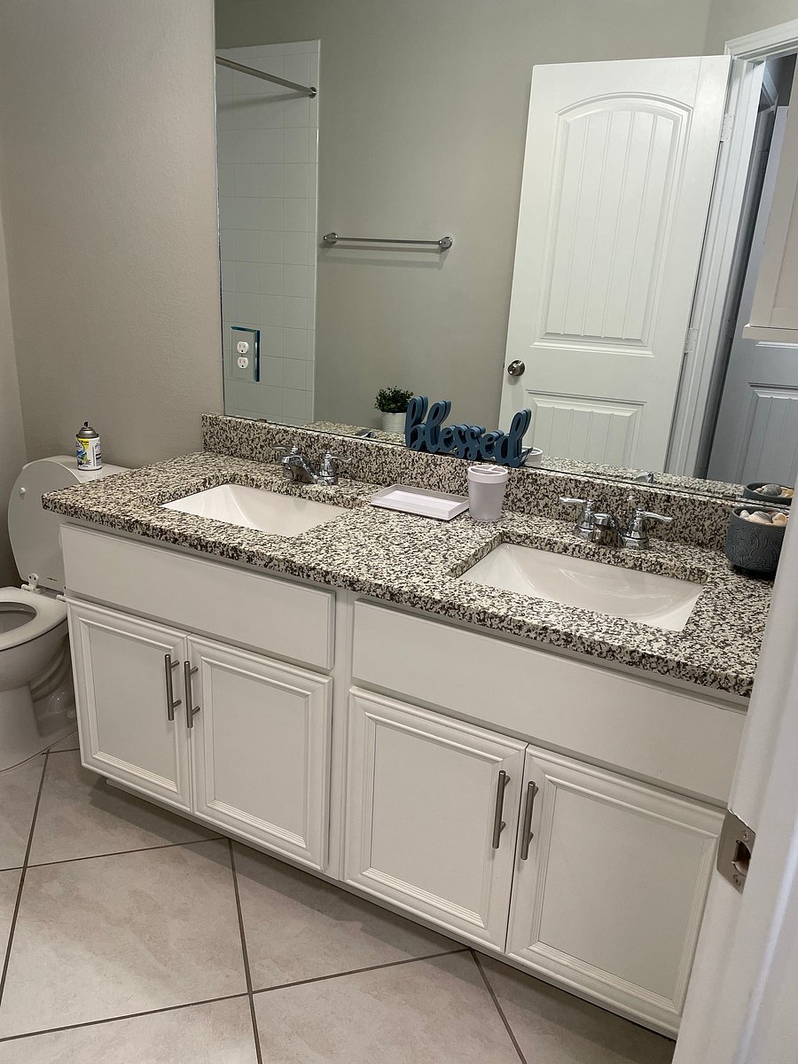 Furnished Finder property 391852_1 photo 14