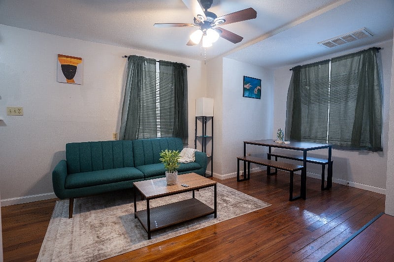 Furnished Finder property 391892_1 photo 4