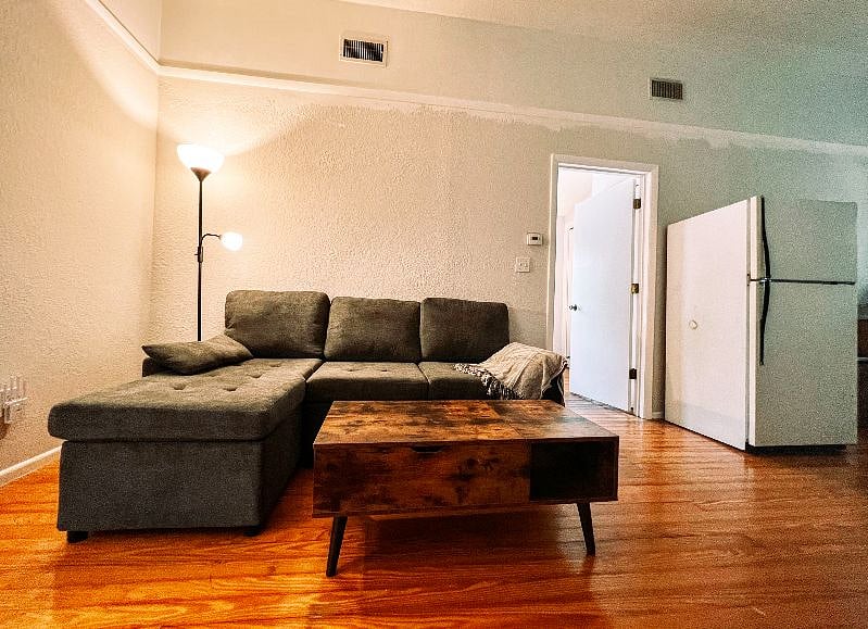 Furnished Finder property 391892_2 photo 9