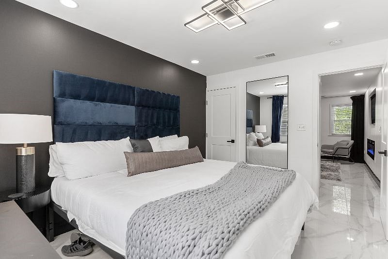 Furnished Finder property 391912_1 photo 9