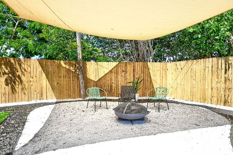 Furnished Finder property 391954_1 photo 3