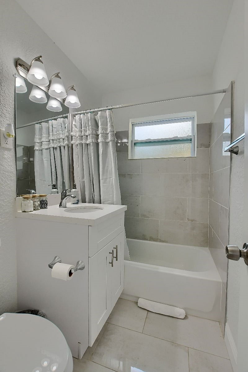 Furnished Finder property 391954_1 photo 13