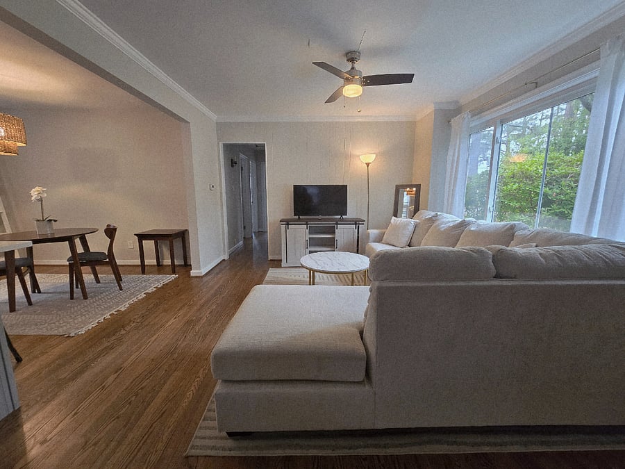 Furnished Finder property 392003_1 photo 9