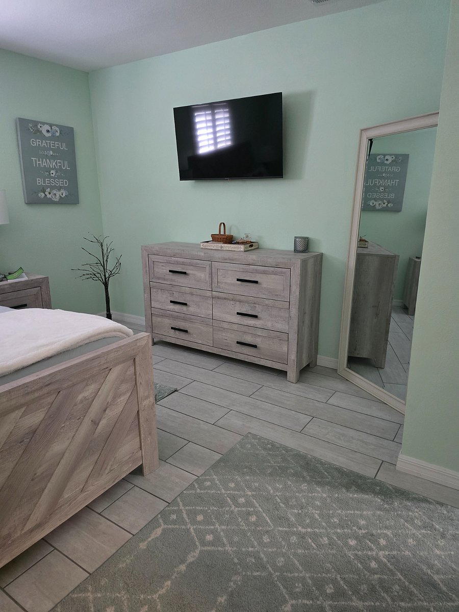 Master bedroom