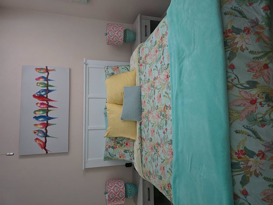2nd bedroom