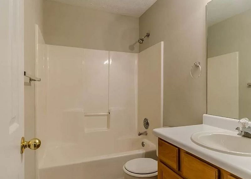 Furnished Finder property 392035_1 photo 4