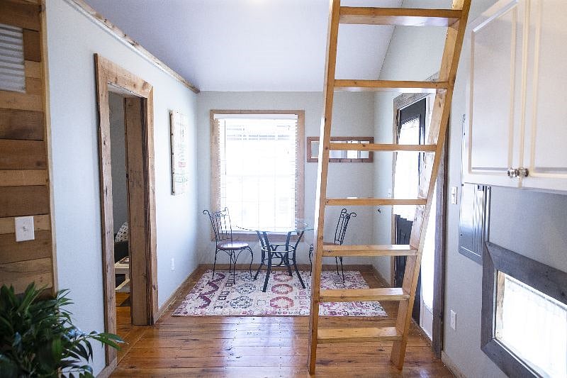 Furnished Finder property 392050_1 photo 8