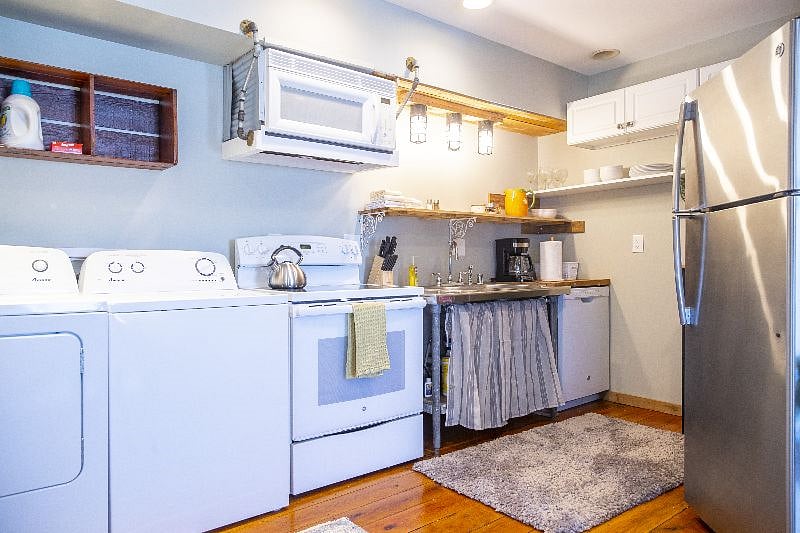 Furnished Finder property 392050_1 photo 23