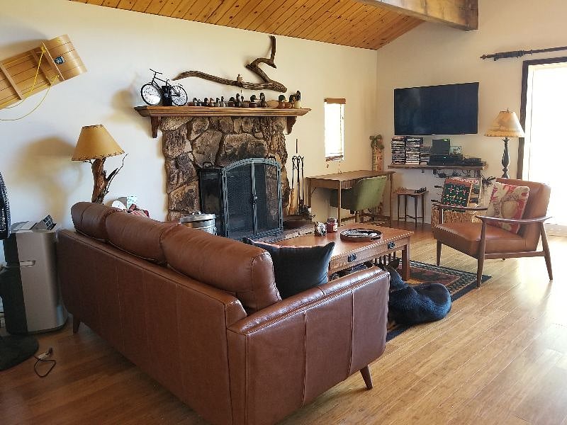 Furnished Finder property 392084_1 photo 3