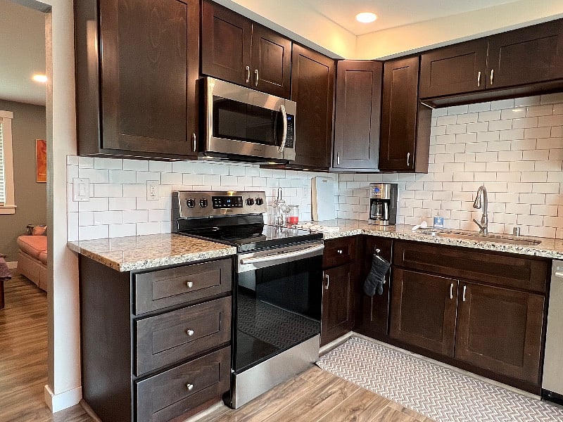 Furnished Finder property 392108_1 photo 3