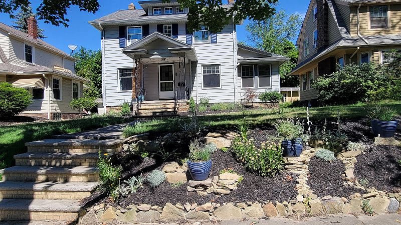 Furnished Finder property 392170_1 photo 3