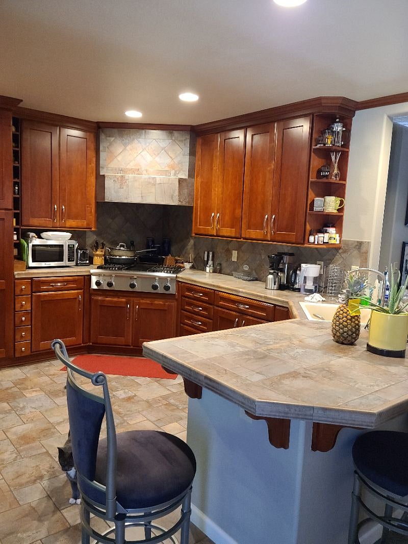 Furnished Finder property 392197_1 photo 4