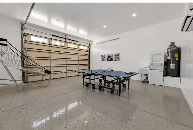 Furnished Finder property 392202_1 photo 18