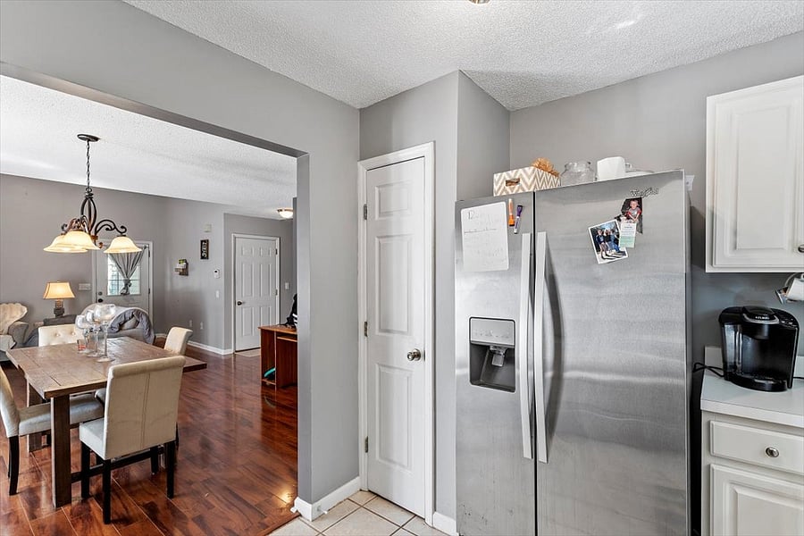 Furnished Finder property 392274_1 photo 10
