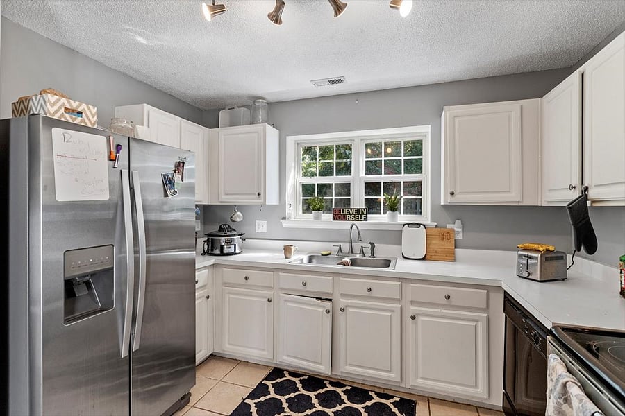Furnished Finder property 392274_1 photo 13