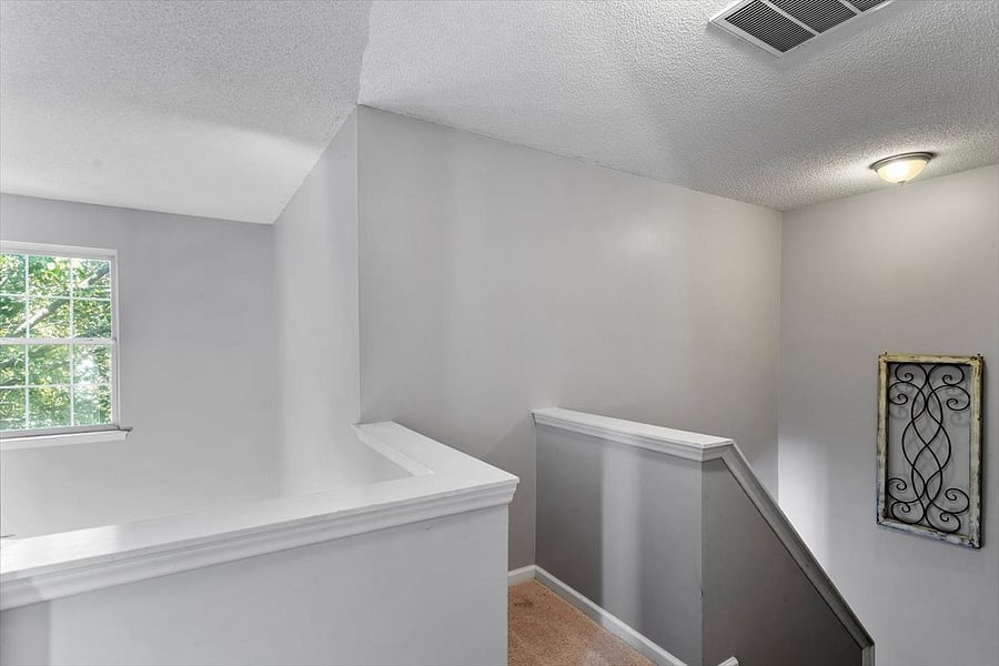 Furnished Finder property 392274_1 photo 18