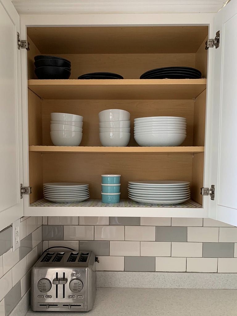 Service for 8 quality kitchenware