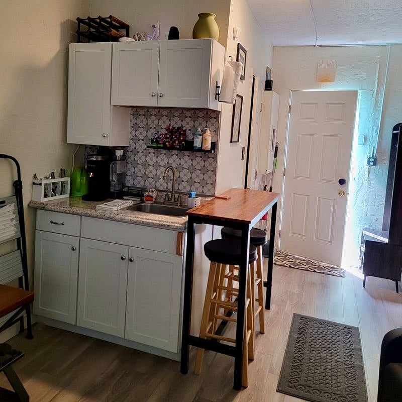 Furnished Finder property 392279_2 photo 8