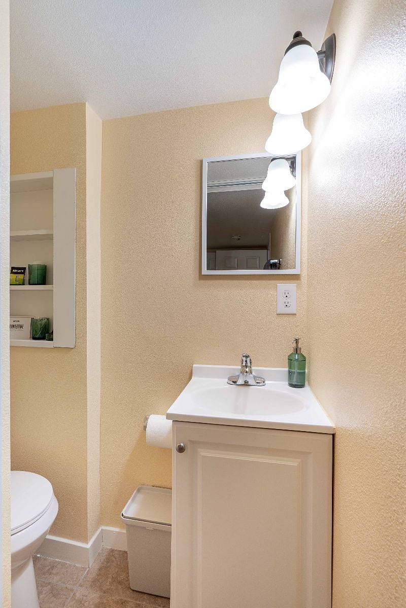 Bathroom #2