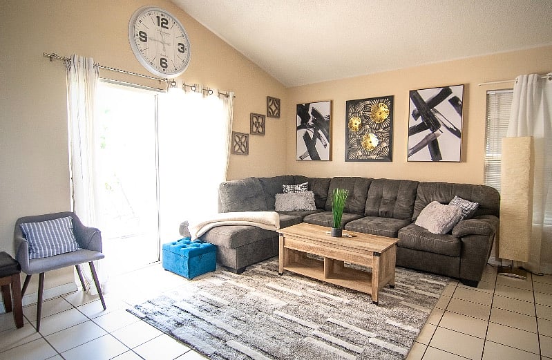 Furnished Finder property 392321_1 photo 2