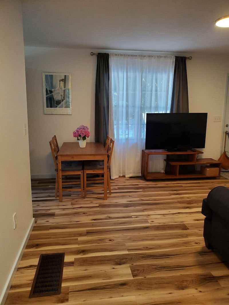 Furnished Finder property 392387_1 photo 24