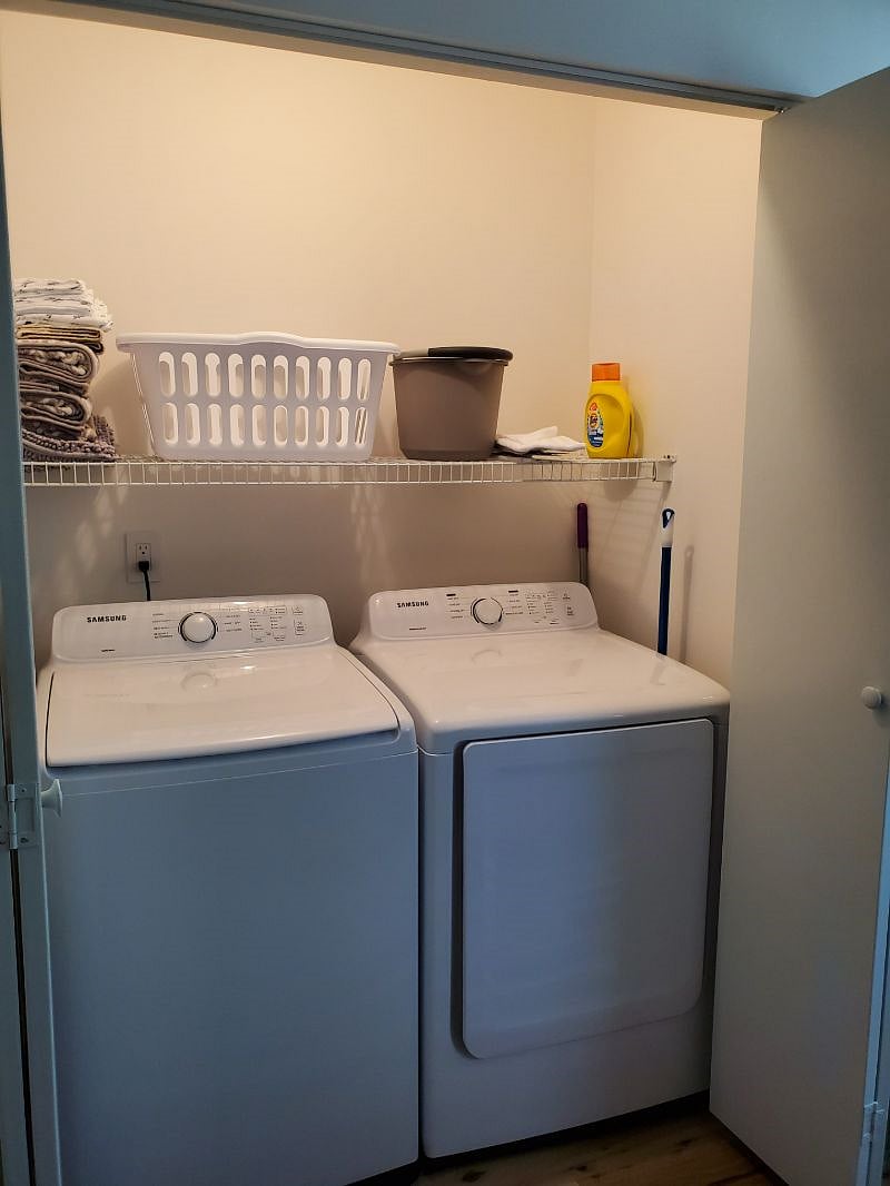 Furnished Finder property 392387_1 photo 9