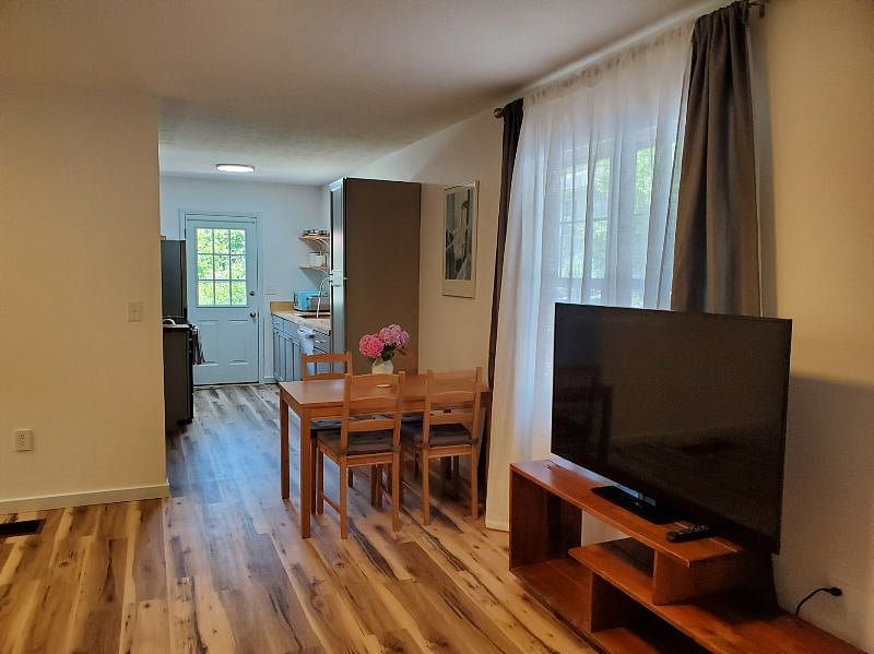 Furnished Finder property 392387_1 photo 26