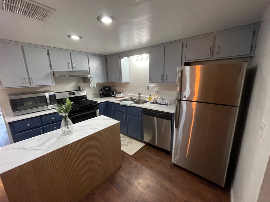 Furnished Finder property 392389_2 photo 6