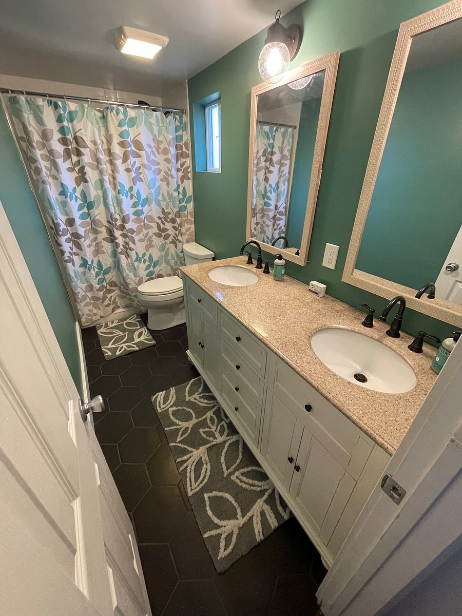 Furnished Finder property 392389_2 photo 9