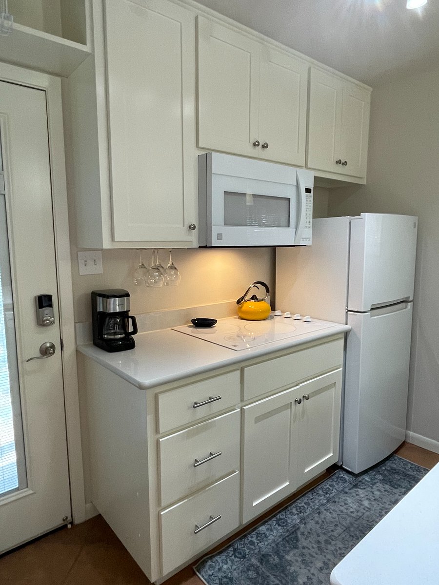 Furnished Finder property 392425_1 photo 4