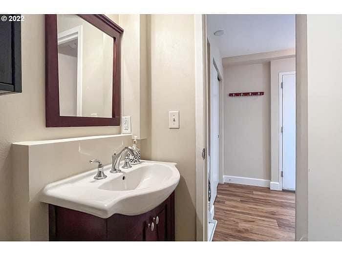 Furnished Finder property 392455_1 photo 7