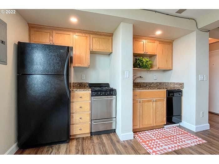 Furnished Finder property 392455_1 photo 15