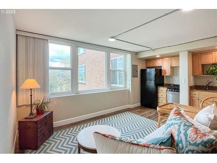 Furnished Finder property 392455_1 photo 16