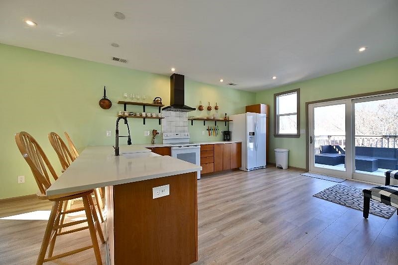 Furnished Finder property 392476_1 photo 7