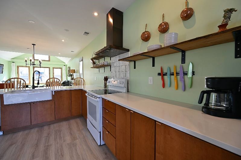 Furnished Finder property 392476_1 photo 11