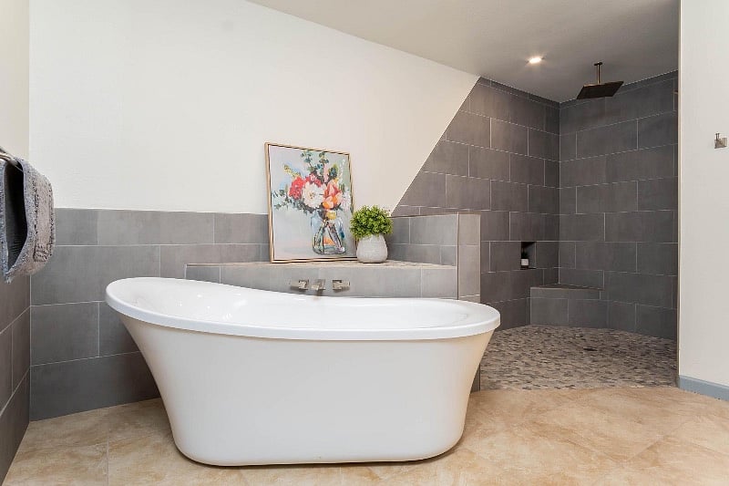 Furnished Finder property 392487_1 photo 11