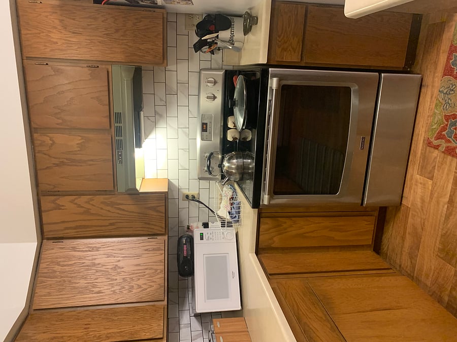Furnished Finder property 392489_2 photo 8