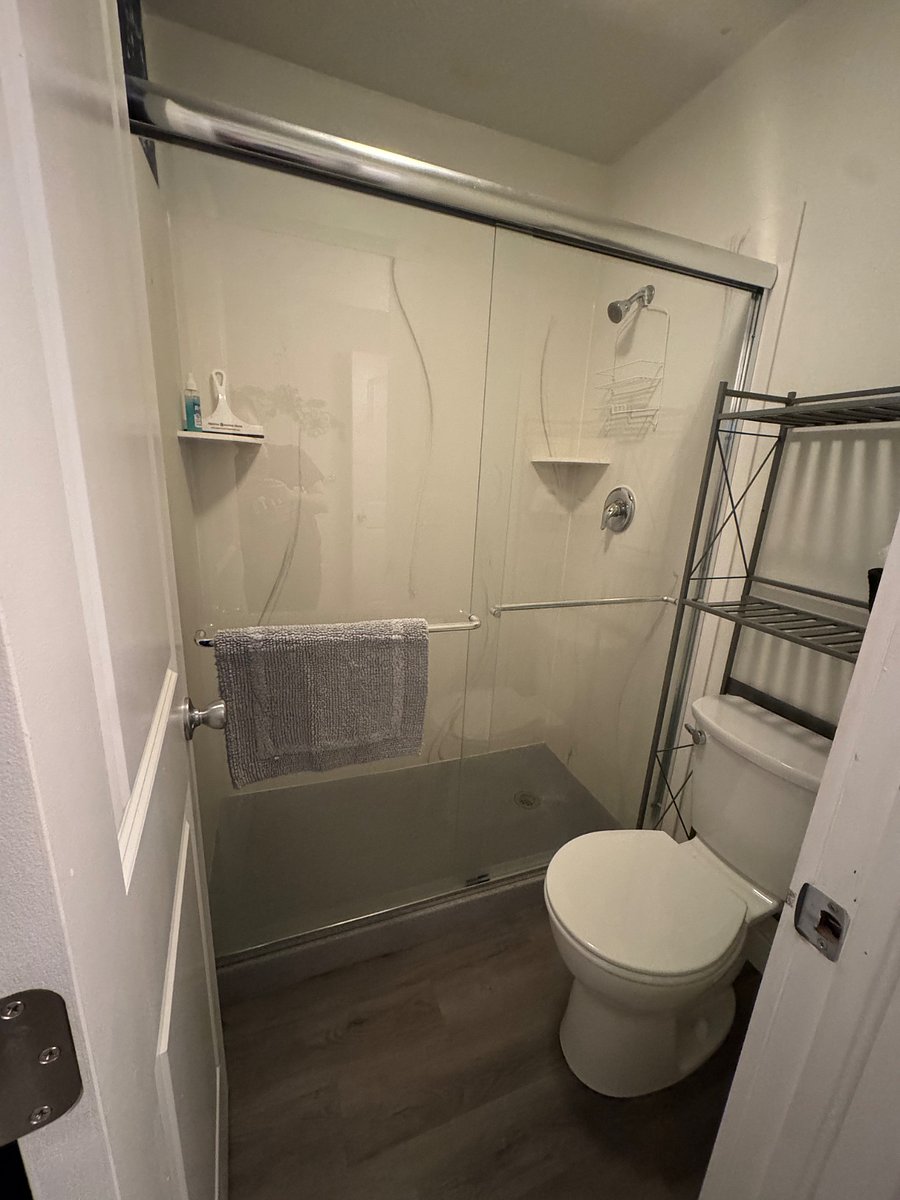Furnished Finder property 392492_1 photo 10